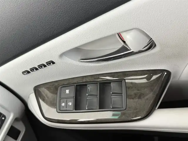 レクサス ＨＳ 250h バージョンI 愛知県 2009(平21)年 4.2万km ブラックオパールマイカ ・純正ナビ/フルセグTV/（CD/DVD再生可能）/・バックカメラ/・クルーズコントロール/・ホワイトレザーシート/（電動/ヒーター/ベンチレーター）/・純正１７インチAW/215/55/R17/・木目調コンビステアリング/・ステアリングスイッチ/・ビルトインETC/・純正フロアマット/・スマートキー/・プッシュスタート/・ドアバイザー/・オートライト
