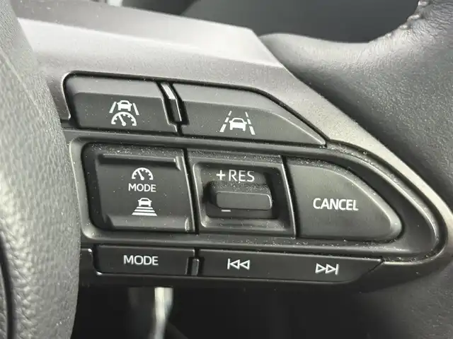 トヨタ ＧＲカローラ RZ 愛知県 2024(令6)年 3万km グレー 6MT車/4WD/ターボ/GR仕様車/　　・リヤスポイラー/　　・専用ブレーキキャリパー/　　・専用フロアマット/トヨタセーフティセンス/　　・プリクラッシュセーフティ/　　・レーダークルーズコントロール/　　・レーントレーシングアシスト/　　・レーンディバーチャーアラート/　　・オートマチックハイビーム/純正10.5インチナビ/　　BT/フルセグ/JBLサウンドシステム/バックカメラ/ビルトインETC2.0/革巻きステアリング/ステアリングリモコン/ステアリングヒーター/ハーフレザーシート/シートヒーター/純正LEDヘッドライト/フォグランプ/純正18インチアルミホイール