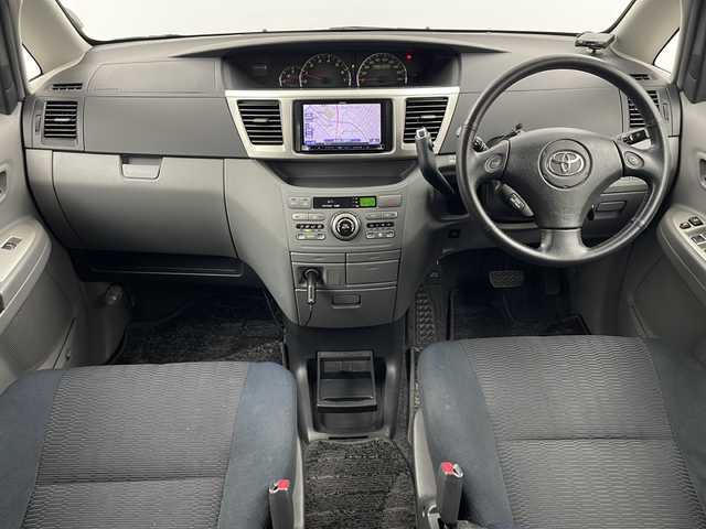 トヨタ ヴォクシー Z 煌 栃木県 2007(平19)年 9.4万km ブラック 社外メモリーナビ/・AM/FM/CD/DVD/ワンセグ/BT/ETC/純正マット/ドアバイザー/オートエアコン/保証書/取扱説明書