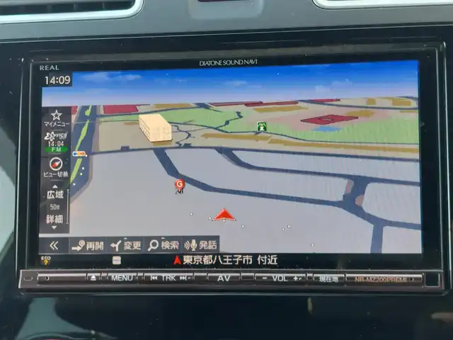 スバル フォレスター tS 東京都 2015(平27)年 9.5万km サテンホワイトパール 300台限定車/フロントスポイラー/専用ＢＢＳ製19インチアルミ/専用サスペンション/アイサイト/純正ダイアトーンサウンドナビ〔NR-MZ200PREMI〕/　・フルセグTV/　・Bluetooth接続/　・SDミュージックサーバー/　・CD/DVD再生/　・AM/FMラジオ/　・USB/アルパイン製フリップダウンモニター/バックカメラ/ビルトインETC/前後３６０°ドライブレコーダー〔ZDR037〕/社外ステアリング〔純正エアバッグ付き〕/ハーフレザーシート/シートヒーター/パワーシート/パワーリヤゲート/プッシュスタート/スマートキー×２/保証書/整備記録簿/取扱説明書