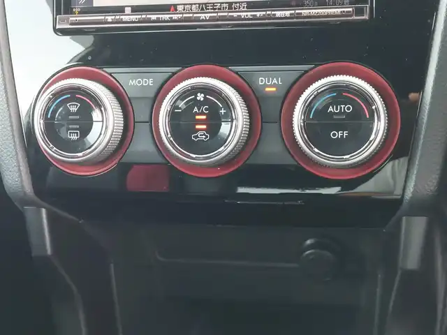 スバル フォレスター tS 東京都 2015(平27)年 9.5万km サテンホワイトパール 300台限定車/フロントスポイラー/専用ＢＢＳ製19インチアルミ/専用サスペンション/アイサイト/純正ダイアトーンサウンドナビ〔NR-MZ200PREMI〕/　・フルセグTV/　・Bluetooth接続/　・SDミュージックサーバー/　・CD/DVD再生/　・AM/FMラジオ/　・USB/アルパイン製フリップダウンモニター/バックカメラ/ビルトインETC/前後３６０°ドライブレコーダー〔ZDR037〕/社外ステアリング〔純正エアバッグ付き〕/ハーフレザーシート/シートヒーター/パワーシート/パワーリヤゲート/プッシュスタート/スマートキー×２/保証書/整備記録簿/取扱説明書