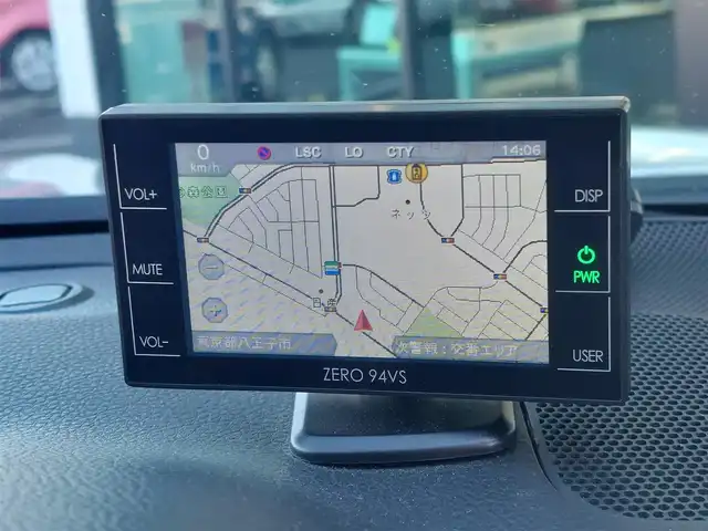 スバル フォレスター tS 東京都 2015(平27)年 9.5万km サテンホワイトパール 300台限定車/フロントスポイラー/専用ＢＢＳ製19インチアルミ/専用サスペンション/アイサイト/純正ダイアトーンサウンドナビ〔NR-MZ200PREMI〕/　・フルセグTV/　・Bluetooth接続/　・SDミュージックサーバー/　・CD/DVD再生/　・AM/FMラジオ/　・USB/アルパイン製フリップダウンモニター/バックカメラ/ビルトインETC/前後３６０°ドライブレコーダー〔ZDR037〕/社外ステアリング〔純正エアバッグ付き〕/ハーフレザーシート/シートヒーター/パワーシート/パワーリヤゲート/プッシュスタート/スマートキー×２/保証書/整備記録簿/取扱説明書