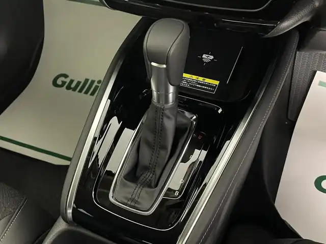 ホンダ ヴェゼル ハイブリッド e:HEV Z 埼玉県 2025(令7)年 0.1千km クリスタルブラックパール 登録済未使用車　純正９型ＤＡ　ＴＶ　ＢＴ　ＥＴＣ２．０　ＢＳＭ　バックカメラ　電動リアゲート　シートヒーター　ハーフレザーシート　ダウンヒルアシストコントロール　ホンダセンシング　LEDヘッドライト　置くだけ充電　ハンドルヒーター