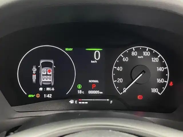 ホンダ ヴェゼル ハイブリッド e:HEV Z 埼玉県 2025(令7)年 0.1千km クリスタルブラックパール 登録済未使用車　純正９型ＤＡ　ＴＶ　ＢＴ　ＥＴＣ２．０　ＢＳＭ　バックカメラ　電動リアゲート　シートヒーター　ハーフレザーシート　ダウンヒルアシストコントロール　ホンダセンシング　LEDヘッドライト　置くだけ充電　ハンドルヒーター