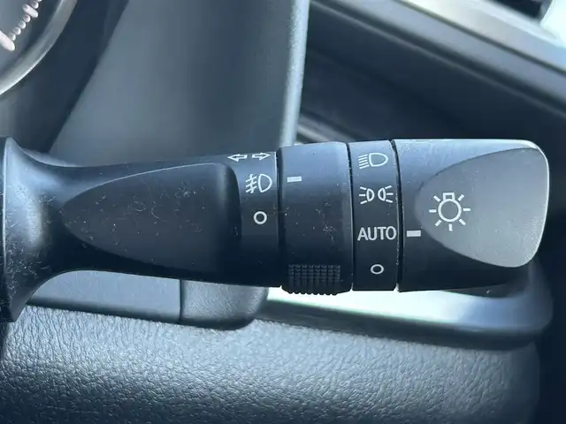 トヨタ ヴェルファイア Z Gエディション 兵庫県 2019(平31)年 6.1万km ホワイトパールクリスタルシャイン ALPINE11インチナビ/フルセグテレビ/BTオーディオ/ALPINEフリップダウンモニター/バックカメラ/モデリスタエアロ/パワーシート/シートベンチレーション/ステアリングヒーター/両側パワースライドドア/デジタルインナーミラー/電動パーキングブレーキ/オートホールド/LEDヘッドライト/純正18インチAW/スペアキー