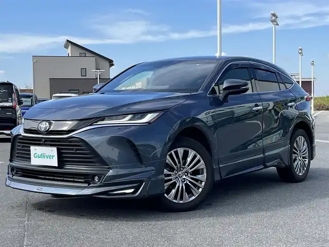 トヨタ ハリアー ハイブリッド Z レザーパッケージ 奈良県 2021(令3)年 2.7万km スレートグレーメタリック モデリスタフルエアロ/純正１２．３インチディスプレイオーディオ/（フルセグ/BT/AppleCarPlay/AndroidAuto)/ＪＢＬプレミアムサウンドシステム/レーダークルーズコントロール/アラウンドビューモニター/ブラインドスポットモニター/前後コーナーセンサー/プリクラッシュセーフティ/レーンキープアシスト/パワーバックドア/レザーシート/運転席メモリーシート/前席パワーシート/前席シートヒーター/前席エアーシート/ステアリングヒーター/デジタルインナーミラー/ＥＴＣ２．０/前方ドライブレコーダー/純正19インチAW/保証書/取り扱い説明書/スペアキーX1