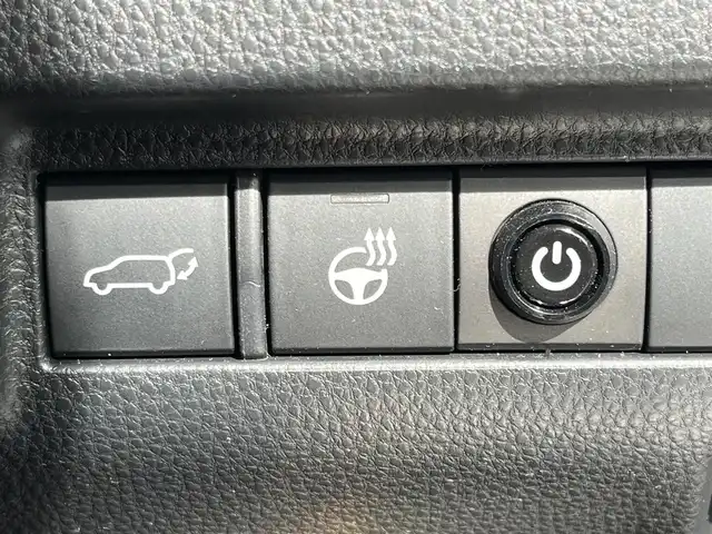 トヨタ ハリアー ハイブリッド Z レザーパッケージ 奈良県 2021(令3)年 2.7万km スレートグレーメタリック モデリスタフルエアロ/純正１２．３インチディスプレイオーディオ/（フルセグ/BT/AppleCarPlay/AndroidAuto)/ＪＢＬプレミアムサウンドシステム/レーダークルーズコントロール/アラウンドビューモニター/ブラインドスポットモニター/前後コーナーセンサー/プリクラッシュセーフティ/レーンキープアシスト/パワーバックドア/レザーシート/運転席メモリーシート/前席パワーシート/前席シートヒーター/前席エアーシート/ステアリングヒーター/デジタルインナーミラー/ＥＴＣ２．０/前方ドライブレコーダー/純正19インチAW/保証書/取り扱い説明書/スペアキーX1