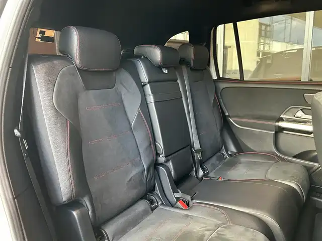 メルセデス・ベンツ Ｍ・ベンツ ＧＬＢ２００ｄ 4マチック AMGライン 宮城県 2021(令3)年 4.2万km デジタルホワイト アドバンスドパッケージ/レーダーセーフティパッケージ/ナビゲーションパッケージ/パノラミックスライディングルーフ/ヘッドアップディスプレイ/MBUX/フルセグTV/360°カメラシステム/ハーフレザーシート/シートヒーター/メモリ機能付きパワーシート/LEDヘッドライト/オートマチックハイビーム/キーレスゴー/パワーバックドア/アンビエントライト/19インチAW/ステアリングスイッチ/パドルシフト/ETC2.0車載器/ドライブレコーダー