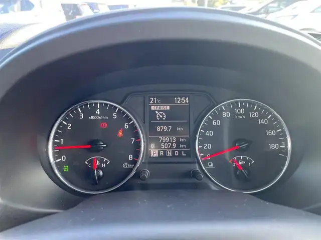 日産 エクストレイル 20Xtt 宮崎県 2012(平24)年 8万km ダイヤモンドブラック ４WD/ダウンヒルアシストコントロール/純正ナビ/（AVC－ZH77）（フルセグ）（BT）/クルーズコントロール/シートヒーター/（助手席シートヒーター付き）（リアシートヒーター付き）/パワーステアリング/パワーウィンドウ/純正アルミホイール/純正LEDライト/エアバックW/純正フロアマット/オートライト/ABS/ETC/AAC