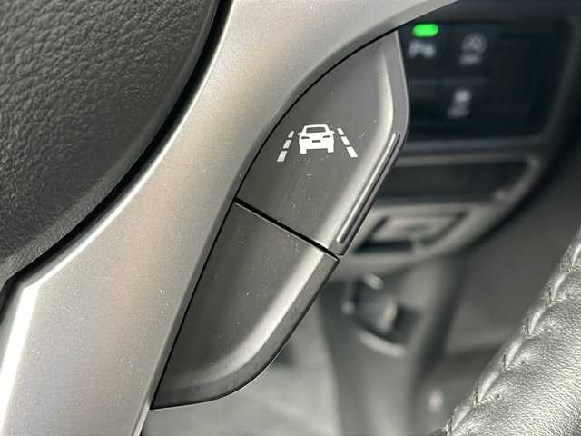 スズキ ハスラー HYBRID X 長野県 2023(令5)年 1.5万km ピュアホワイトP ４WD/衝突被害軽減システム/純正15インチアルミ/アイドリングストップ/パーキングアシスト/純正フロアマット/バイザー/シートヒーター/クルーズコントロール/保証書・取説・スペアキー