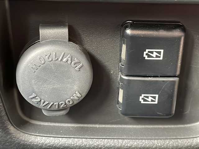 スズキ ハスラー HYBRID X 長野県 2023(令5)年 1.5万km ピュアホワイトP ４WD/衝突被害軽減システム/純正15インチアルミ/アイドリングストップ/パーキングアシスト/純正フロアマット/バイザー/シートヒーター/クルーズコントロール/保証書・取説・スペアキー