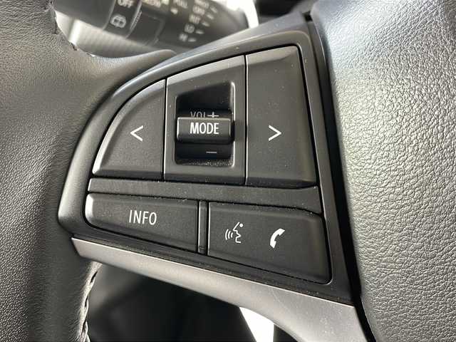 スズキ ハスラー HYBRID X 長野県 2023(令5)年 1.5万km ピュアホワイトP ４WD/衝突被害軽減システム/純正15インチアルミ/アイドリングストップ/パーキングアシスト/純正フロアマット/バイザー/シートヒーター/クルーズコントロール/保証書・取説・スペアキー