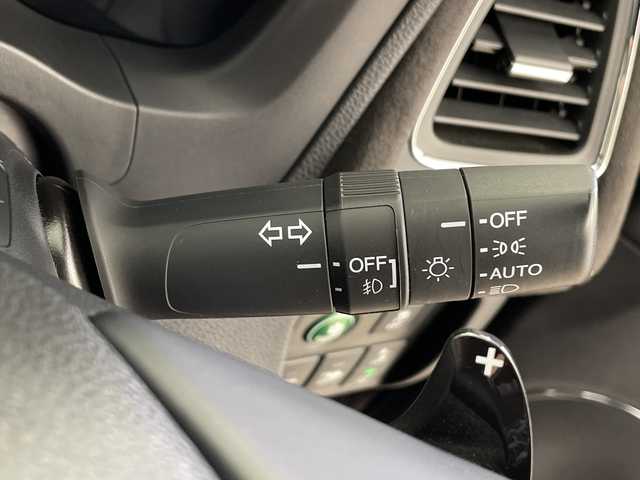 ホンダ ヴェゼル ハイブリッド RS ホンダセンシング 鹿児島県 2018(平30)年 4.9万km オーロラアメジストメタリック ホンダセンシング/・衝突軽減ブレーキ/・誤発進抑制機能/・アダプティブクルーズコントロール/・車線維持支援システム/純正SDリナビ/CD/DVD/BT/フルセグTV/バックカメラ/LEDオートライト/フォグランプ/合皮ハーフレザーシート/シートヒーター/純正18インチアルミホイール/パドルシフト/アイドリングストップ/スマートキー/ビルトインETC