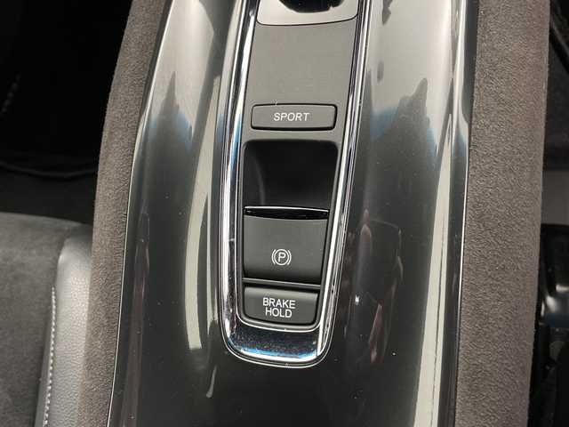 ホンダ ヴェゼル ハイブリッド RS ホンダセンシング 鹿児島県 2018(平30)年 4.9万km オーロラアメジストメタリック ホンダセンシング/・衝突軽減ブレーキ/・誤発進抑制機能/・アダプティブクルーズコントロール/・車線維持支援システム/純正SDリナビ/CD/DVD/BT/フルセグTV/バックカメラ/LEDオートライト/フォグランプ/合皮ハーフレザーシート/シートヒーター/純正18インチアルミホイール/パドルシフト/アイドリングストップ/スマートキー/ビルトインETC