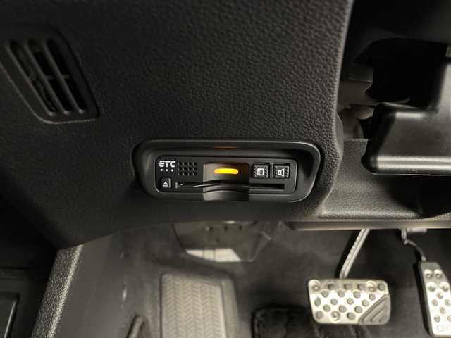 ホンダ ヴェゼル ハイブリッド RS ホンダセンシング 鹿児島県 2018(平30)年 4.9万km オーロラアメジストメタリック ホンダセンシング/・衝突軽減ブレーキ/・誤発進抑制機能/・アダプティブクルーズコントロール/・車線維持支援システム/純正SDリナビ/CD/DVD/BT/フルセグTV/バックカメラ/LEDオートライト/フォグランプ/合皮ハーフレザーシート/シートヒーター/純正18インチアルミホイール/パドルシフト/アイドリングストップ/スマートキー/ビルトインETC