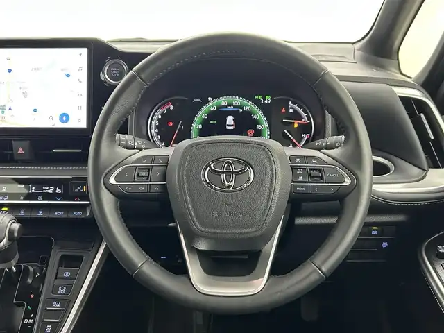 トヨタ ノア S－Z 熊本県 2022(令4)年 0.9万km ホワイトパールクリスタルシャイン 禁煙車　/モデリスタエアロ（Ｆ）/純正１０．５インチディスプレイオーディオ（ApplCarPlay・AndroidAuto・フルセグ・BT・HDMI・USB）　/純正13.2インチフリップダウンモニター　/レーダークルーズコントロール/バックカメラ　/ＥＴＣ２．０　/両側パワースライドドア　/前後クリアランスソナー　/前席シートヒーター/衝突軽減ブレーキ/駐車時支援パーキングサポートシステム/レーンキープアシスト/横滑り防止/前後クリアランスソナー/パーキングアシスト/ハーフレザーシート/社外フロアマット/純正17インチAW/オートライト/オートマチックハイビーム/フォグライト/スマートキー/プッシュスタート/スペアキー1本/保証書/取扱説明書