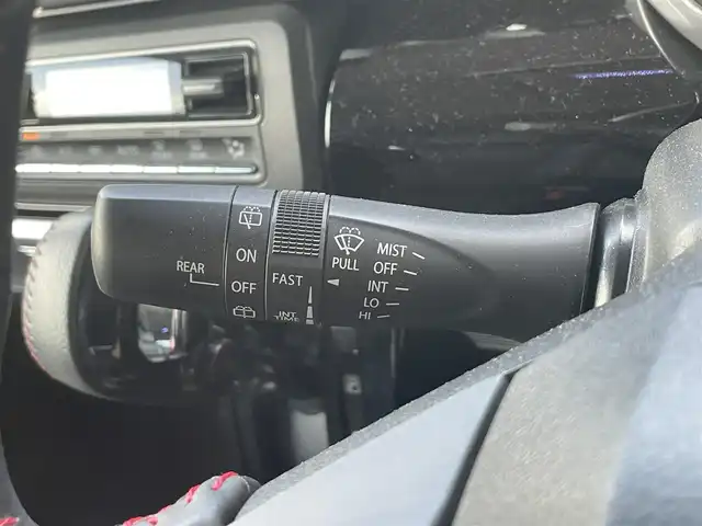 スズキ スペーシア カスタム HYBRID XS 佐賀県 2021(令3)年 6.4万km スチールシルバーM デュアルセンサーブレーキサポート/リアセンサー/レーダークルーズコントロール/純正8型SDナビ/・バックカメラ/・フルセグTV/BT/CD/DVD/前後ドライブレコーダー/両側パワースライドドア/純正15インチAW/LEDヘッドライト/オートライト/フォグランプ/ハーフレザーシート（合皮）/D席シートヒーター/ETC/革巻きステアリング/ヘッドアップディスプレイ/リアサーキュレーター/リアサンシェード/リアシートテーブル/プッシュスタート/スペアキー×1