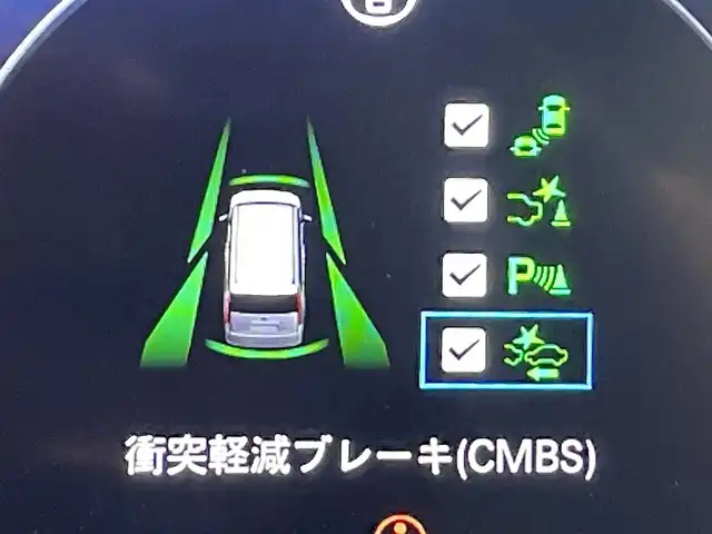 ホンダ ステップワゴン スパーダ eHEV 愛知県 2025(令7)年 0.1万km未満 プラチナホワイトパール 登録済未使用車/11.4インチナビHonda CONNECTナビ /(LXM-247VFLi)/ホンダセンシング/衝突軽減ブレーキ/両側パワースライドドア/レーダークルーズコントロール/レーンキープアシスト/コーナーセンサー/ブラインドスポットモニター/踏み間違い防止システム/シートヒーター/パワーテールゲート　/ＬＥＤヘッドライト/2列目オットマン/リアシェード/全列USBチャージャー