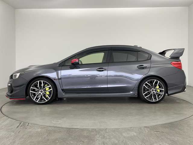 スバル ＷＲＸ ＳＴＩ STI タイプS 兵庫県 2020(令2)年 5.7万km マグネタイトグレーメタリック ・ワンオーナー車/・純正ナビ/TV/CD/DVD/BT/Blue-ray/SD/USB/iPod/・ビルトインETC2.0/・Stiアンダーエアロ/・バックカメラ/・SI-DRIVE/・ドライブレコーダー/・ビルトインETC2.0/・RECAROシート/・前席パワーシート/・前席シートヒーター/・AAC/・BSM/・ABS/・アドバンストセーフティーパッケージ/・レーンキープアシスト/・衝突軽減システム/・盗難防止機能/・LEDヘッドライト/・オートライト/・オートマチックハイビーム/・プッシュスタート/・スマートキー/・純正フロアマット/・Wエアバッグ