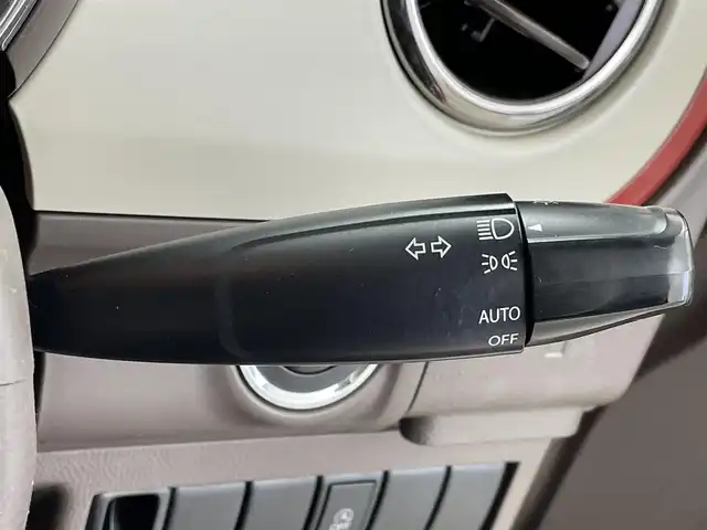 スズキ ラパン ショコラ X 群馬県 2014(平26)年 5.9万km カシスピンクパールメタリック 社外７インチナビ　Ｂｌｕｅｔｏｏｔｈ　ＣＤ　ＤＶＤ　バックカメラ　ＨＩＤヘッドライト　アイドリングストップ　オートエアコン　純正フロアマット　スマートキー　プッシュスタート　オートライト　禁煙車