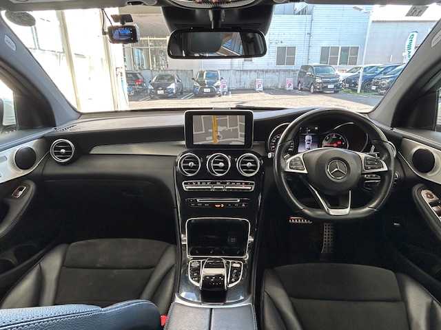 メルセデス・ベンツ ＧＬＣ２２０ d 4マチック クーペ スポーツ 宮城県 2017(平29)年 9.6万km ポーラホワイト 4WD/純正メーカーメモリナビ/アラウンドビューモニター/ハーフレザーシート/前席パワーシート/全席シートヒーター/パワーバックドア/クルーズコントロール/レーンアシスト/衝突被害軽減システム/ブラインドスポットモニター/LEDオートヘッドライト/コーナーセンサー/純正夏タイヤ19インチ/ETC/前後ドライブレコーダー/保証書・記録簿・取扱説明書