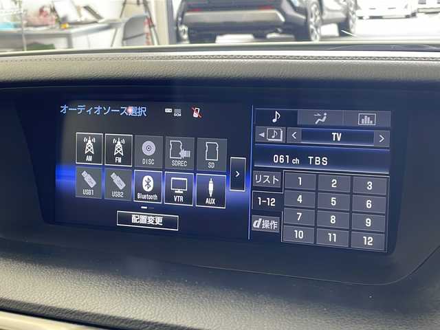レクサス ＧＳ 250 Fスポーツ 栃木県 2015(平27)年 7.2万km ホワイトノーヴァガラスフレーク 純正ナビ/ 【AM/FM/CD/DVD/SD/USB/AUX/BT】/フルセグTV/バックガイドカメラ/サンルーフ/クリアランスソナー/ブラインドスポットモニター/レザーシート/前席パワーシート/運転席シートメモリー/前席シートヒーター/前席エアシート/パワートランクリッド/リア電動シェード/パドルシフト/横滑り防止装置/ETC