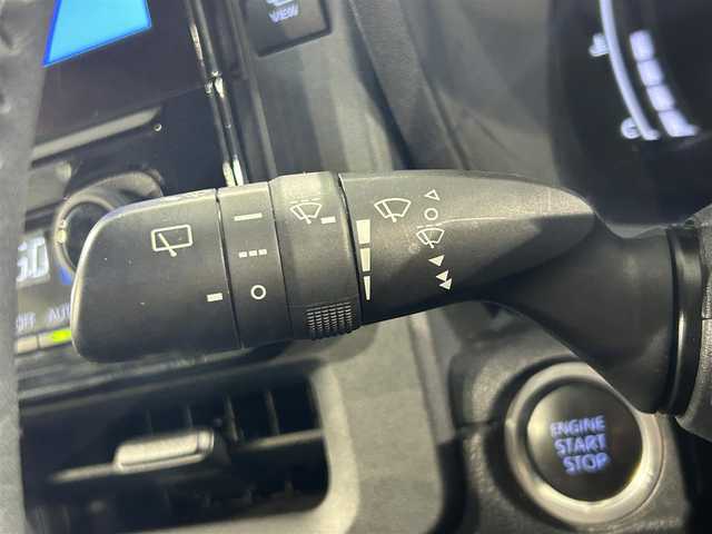 トヨタ シエンタ Z 愛知県 2022(令4)年 5.4万km ブラック 純正１０．５インチディスプレイオーディオＰｌｕｓ　/（AM/FM/フルセグTV/Bluetooth/CD・DVD再生/Miracast/USB)/パノラミックビューモニター　/寒冷地仕様　/コンフォートパッケージ　/　　-シートヒーター/　　-ステアリングヒーター/ビルトインＥＴＣ　/両側パワースライドドア　/トヨタセーフティセンス　/　　-プリクラッシュセーフティ/　　-レーントレーニングアシスト＋レーンディパーチャーアラート/　　-レーダークルーズコントロール/　　-アダプティブハイビーム/　　-ロードサインアシスト　/　　-発進遅れ告知機能/ブラインドスポットモニター（BSM)/クリアランスソナー
