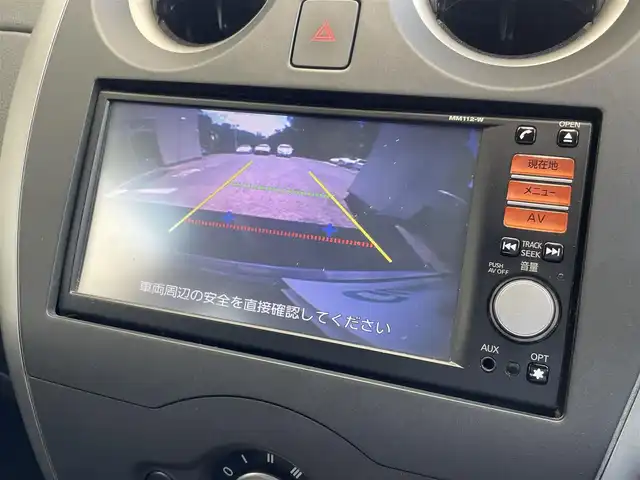 日産 ノート X 埼玉県 2013(平25)年 6.3万km ダークメタルグレー /純正メモリナビ//ワンセグTV//バックカメラ//CD/AUX//スマートキー×2//ETC//アイドリングSTOP//Wエアバッグ//ABS//プライバシーガラス//ドアバイザー//社外15インチAW//新車時保証書//取扱説明書