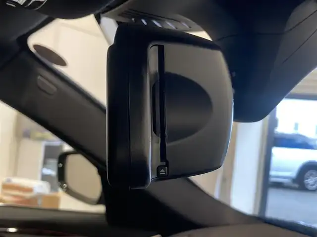 ＢＭＷ ５２３ｉ Mスポーツ 熊本県 2018(平30)年 3.4万km メディテラニアンブルー ・スマートキー/・プッシュスタート/・注意喚起アシスタント/・インテリジェントセーフティ/・PDC自動起動/・アクティブPDC緊急ブレーキ/・パーキングアシスト/・オートハイビーム/・クルーズコントロール(追従式)/・純正HDDナビ/　【DVD・Bluetooth・USB・AppleCarPlay】/・フルセグTV/・全方位カメラ/・ETC/・ドライブレコーダー(前方録画)/・パワートランク/・LEDヘッドランプ/・LEDフォグランプ/・純正マット/・保証書/取説
