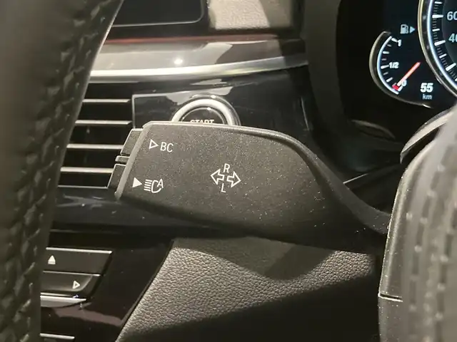 ＢＭＷ ５２３ｉ Mスポーツ 熊本県 2018(平30)年 3.4万km メディテラニアンブルー ・スマートキー/・プッシュスタート/・注意喚起アシスタント/・インテリジェントセーフティ/・PDC自動起動/・アクティブPDC緊急ブレーキ/・パーキングアシスト/・オートハイビーム/・クルーズコントロール(追従式)/・純正HDDナビ/　【DVD・Bluetooth・USB・AppleCarPlay】/・フルセグTV/・全方位カメラ/・ETC/・ドライブレコーダー(前方録画)/・パワートランク/・LEDヘッドランプ/・LEDフォグランプ/・純正マット/・保証書/取説