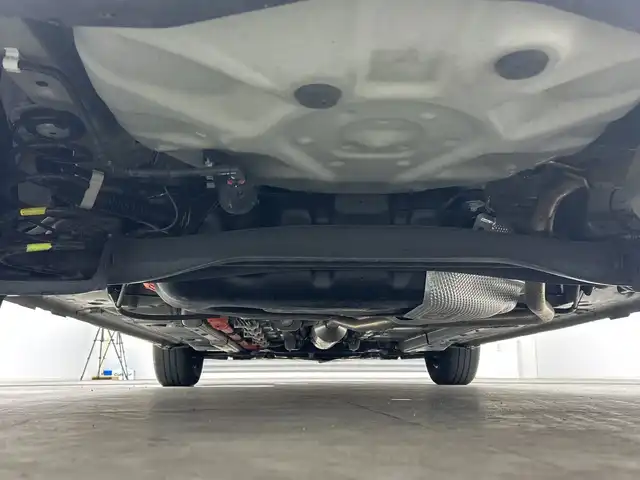 トヨタ アクア G 三重県 2022(令4)年 1万km クリアベージュメタリック 禁煙車/パノラミックビューモニター　/ＢＳＭ　/純正８型ＤＡ　/AM/FM/BT/USB/スマホ連動/ステアリングヒーター　/シートヒーター　/クリアランスソナー　/レーダークルーズコントロール　/ＡＣ１００Ｖ電源　/トヨタセーフティセンス/ステアリングリモコン/純正LEDライト/取説・保証書