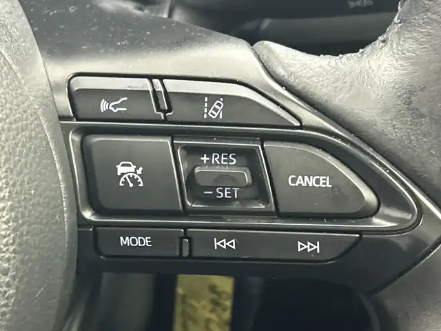 トヨタ アクア G 三重県 2022(令4)年 1万km クリアベージュメタリック 禁煙車/パノラミックビューモニター　/ＢＳＭ　/純正８型ＤＡ　/AM/FM/BT/USB/スマホ連動/ステアリングヒーター　/シートヒーター　/クリアランスソナー　/レーダークルーズコントロール　/ＡＣ１００Ｖ電源　/トヨタセーフティセンス/ステアリングリモコン/純正LEDライト/取説・保証書