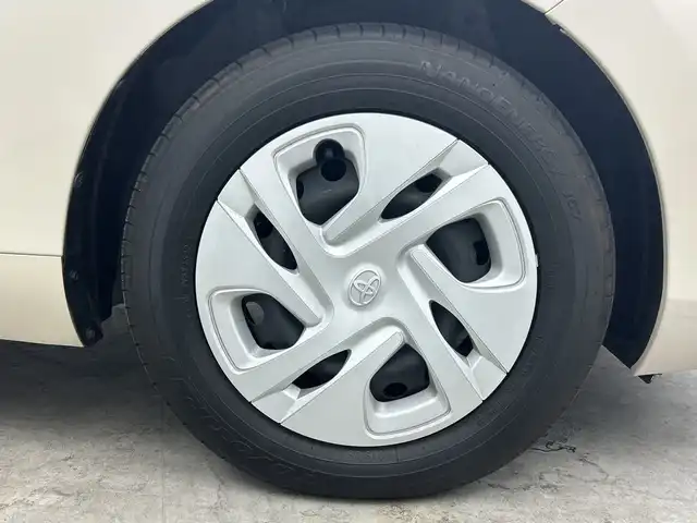トヨタ アクア G 三重県 2022(令4)年 1万km クリアベージュメタリック 禁煙車/パノラミックビューモニター　/ＢＳＭ　/純正８型ＤＡ　/AM/FM/BT/USB/スマホ連動/ステアリングヒーター　/シートヒーター　/クリアランスソナー　/レーダークルーズコントロール　/ＡＣ１００Ｖ電源　/トヨタセーフティセンス/ステアリングリモコン/純正LEDライト/取説・保証書