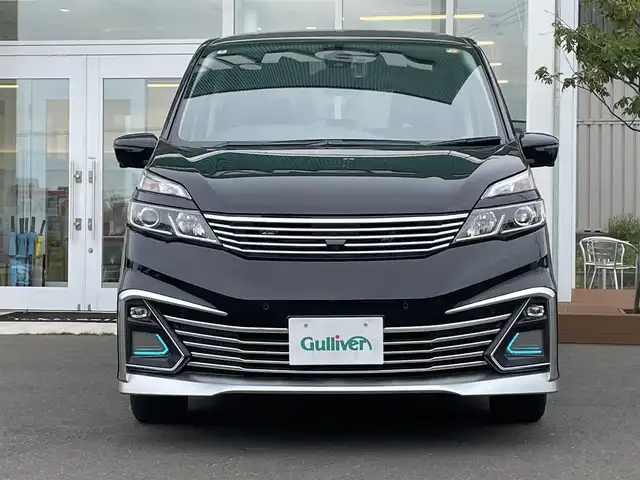 日産 セレナ ライダー 道央・札幌 2016(平28)年 8.7万km ダイヤモンドブラック ・４WD/・衝突軽減ブレーキ/・純正SDナビ/　CD＆DVD＆HDMI＆TV/・全方位カメラ/・バックカメラ/・フロントカメラ/・サイドカメラ/・プロパイロット/・パーキングアシスト/・両側パワースライドドア/・コーナーセンサー/・レーンキープアシスト/・純正フリップダウンモニター/・プッシュスタート/・スマートキー/・オートライト/・オートエアコン/・電動格納ミラー/・前後ドライブレコーダー/・ビルトインETC/・純正フロアマット/・ドアバイザー/・ウィンカーミラー/・フォグライト/・スペアキー