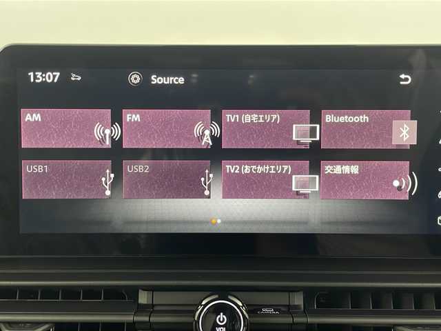 日産 セレナ e－パワー ハイウェイスター V 埼玉県 2025(令7)年 0.1千km 白Ⅱ 届出済未使用車/純正ナビ（HDMI・フルセグ・Bluetooth・USB）/全方位カメラ/ビルトインETC2.0/後席モニター/ブラインドスポットモニター/置くだけ充電/デジタルインナーミラー/両側パワースライドドア/アダプティブクルーズコントロール/コーナーセンサー/レーンキープアシスト/横滑り防止装置/先行車発進お知らせ機能/盗難防止装置/オートブレーキホールド/電動パーキング/ロールサンシェード/ウィンカーミラー/フロントフォグランプ/LEDヘッドライト/純正アルミホイール