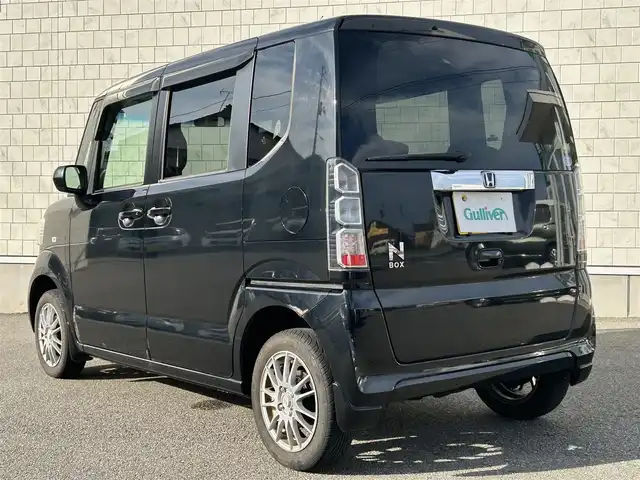 ホンダ Ｎ ＢＯＸ G Lパッケージ 山形県 2013(平25)年 9.4万km クリスタルブラックパール 社外ナビ/・フルセグTV/AM/FM/DVD/4WD/片側パワースライドドア/横滑り防止装置/アイドリングストップ/ETC/純正フロアマット/ドアバイザー/スマートキー/冬タイヤ積載