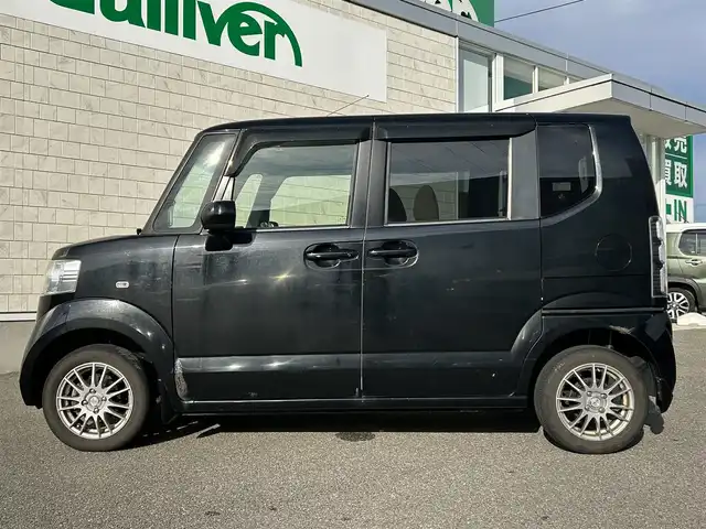 ホンダ Ｎ ＢＯＸ G Lパッケージ 山形県 2013(平25)年 9.4万km クリスタルブラックパール 社外ナビ/・フルセグTV/AM/FM/DVD/4WD/片側パワースライドドア/横滑り防止装置/アイドリングストップ/ETC/純正フロアマット/ドアバイザー/スマートキー/冬タイヤ積載