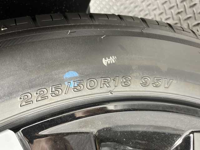 ホンダ ヴェゼル ハイブリッド e:HEV Z 広島県 2025(令7)年 0.1千km クリスタルブラックパール 登録済未使用車（5km）/9型Honda CONNECTディスプレイ/パワーテールゲート/ハーフレザーシート/シートヒーター/ステアリングヒーター/ホンダセンシング/・衝突軽減ブレーキ/・誤発進抑制機能/・レーンキープアシスト/・パーキングセンサー/・アダプティブクルーズコントロール/・アダプティブドライビングビーム/・ブラインドスポットインフォメーション/バックカメラ/減速セレクター/ヒルディセントコントロール/電動パーキングブレーキ/オートブレーキホールド/LEDヘッドランプ/オートライト/ETC2.0/ワイヤレス充電/USB入力端子