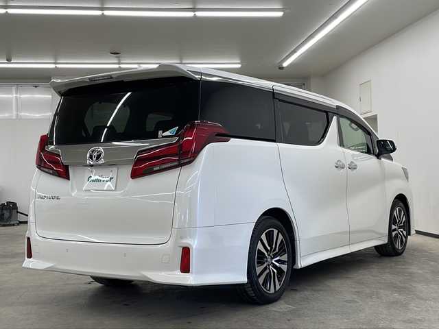 トヨタ アルファード S Cパッケージ 長崎県 2020(令2)年 8.6万km パール 純正ディスプレイオーディオ/（フルセグ/CD/DVD/Bluetooth）/バックカメラ/純正フリックダウンモニター/ダブルサンルーフ/衝突軽減システム/パーキングサポートブレーキ/クリアナンスソナー/LTA/クルーズコントロール(追従あり)/レーンキープアシスト/オートライト/デジタルインナーミラー/ETC/ドライブレコーダー/ステアリングヒーター/シートヒーター/エアシート/ドアバイザー/フォグライト