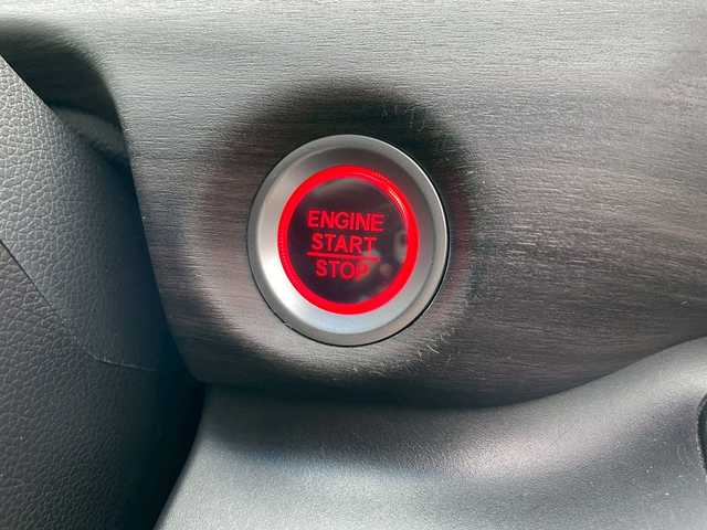 ホンダ フリード G ホンダセンシング 岩手県 2019(平31)年 5.5万km フォレストグリーンパール 純正メモリナビ/Bluetooth/CD/DVD/フルセグTV/レーダークルーズコントロール/ホンダセンシング/バックカメラ/前後ドラレコ/ETC/アイドリングストップ/両側パワースライドドア/純正フロアマット/ドアバイザー/純正アルミホイール/電動格納ミラー