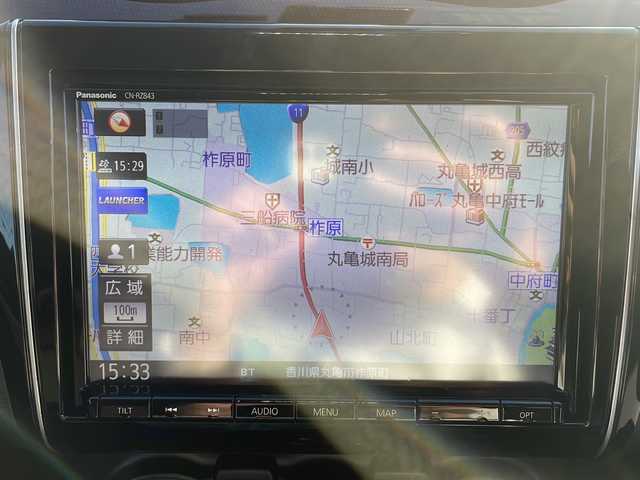 スズキ スイフト スポーツ セーフティPKG 香川県 2018(平30)年 7万km ピュアホワイトP 純正SDナビ（フルセグTV/CD，DVD再生/BT)/アラウンドビューモニター/シートヒーター/ローダウン/HKSマフラー/ビルトインETC/純正フロアマット/オートライト