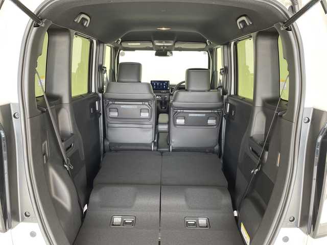 ホンダ Ｎ ＢＯＸ カスタム コーディネートスタイル 愛知県 2025(令7)年 0.1千km プラチナホワイトパール 届出済未使用車/ホンダセンシング/純正9型ディスプレイオーディオナビ/全方位カメラ/両側パワースライドドア/レーダークルーズコントロール/シートヒーター/コーナーセンサー/純正アルミホイール/LEDヘッドライト/レーンキープアシスト/オートマチックハイビーム/衝突軽減システム/フルセグ/CD DVD/Bluetooth/ステアリングスイッチ/スマートキー/プッシュスタート