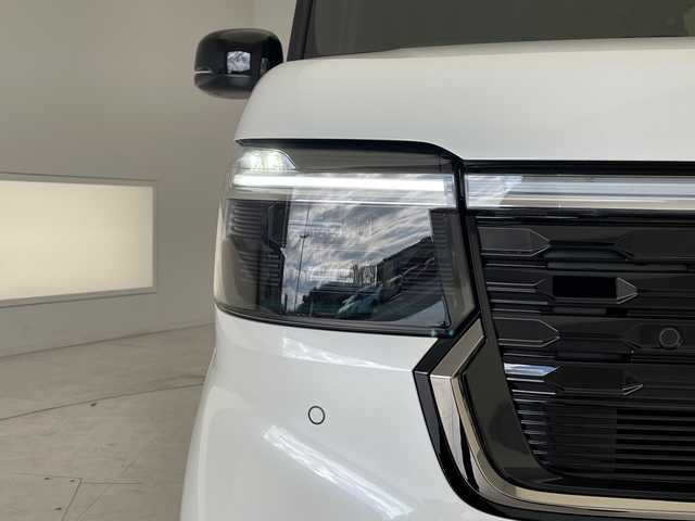 ホンダ Ｎ ＢＯＸ カスタム コーディネートスタイル 愛知県 2025(令7)年 0.1千km プラチナホワイトパール 届出済未使用車/ホンダセンシング/純正9型ディスプレイオーディオナビ/全方位カメラ/両側パワースライドドア/レーダークルーズコントロール/シートヒーター/コーナーセンサー/純正アルミホイール/LEDヘッドライト/レーンキープアシスト/オートマチックハイビーム/衝突軽減システム/フルセグ/CD DVD/Bluetooth/ステアリングスイッチ/スマートキー/プッシュスタート