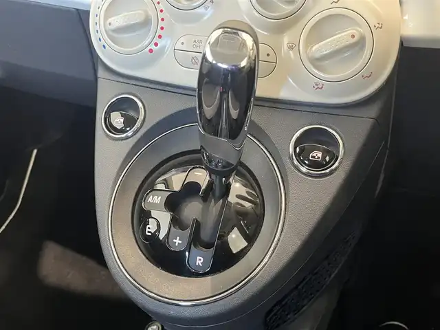 フィアット ５００ 1．2 ポップ 岐阜県 2016(平28)年 5.4万km 白 純正ディスプレイオーディオ/FM、AM/Bluetoothオーディオ/ETC/キーレス