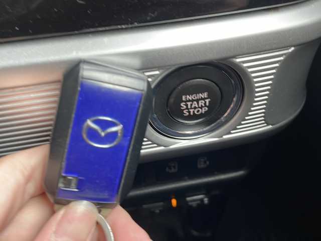 マツダ フレアワゴン カスタムスタイル ハイブリッド XS 兵庫県 2018(平30)年 8.1万km ブルーイッシュブラックパール3 社外ナビ/・ワンセグTV/パーキングアシスト/衝突軽減システム/レーンアシスト/横滑り防止/ステアリングスイッチ/サンシェード/オートライト/アイドリングストップ/両側パワースライドドア/運転席シートヒーター/ETC