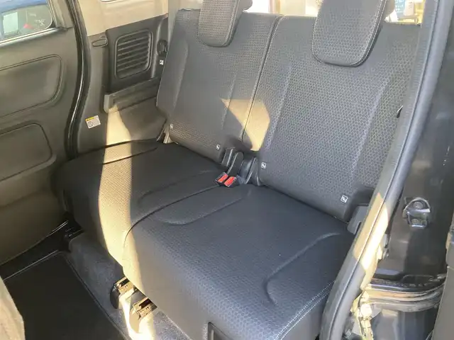 スズキ スペーシア ギア HYBRID XZターボ 愛知県 2022(令4)年 5.2万km ブルーイッシュブラックパール3 スズキセーフティサポート/アダプティブクルコン/ヘッドアップディスプレイ/カロッツェリアディスプレイオーディオ/DVDビデオ&CD/Bluetoothオーディオ/バックカメラ/両側パワースライドドア/スマートキー×2ケ/プッシュスタート/ステアリングスイッチ/USB電源/全席シートヒーター/LEDヘッドライト/オートライト/ステアシフト/リアサーキュレーター/純正アルミホイル/保証書取説有り