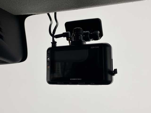 スズキ クロスビー HYBRID MZ 愛知県 2019(令1)年 5万km ピュアホワイトパール/ブラック2トーンルーフ 純正ナビ　SDカードなし/全方位カメラ/クルーズコントロール/バックカメラ/コーナーセンサー/純正アルミホイール/LEDヘッドライト/パドルシフト/ドライブレコーダー/ETC/衝突軽減システム/フルセグ/CD DVD/Bluetooth/ステアリングスイッチ/スマートキー/プッシュスタート