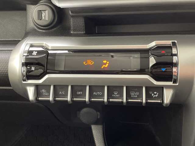 スズキ クロスビー HYBRID MZ 愛知県 2019(令1)年 5万km ピュアホワイトパール/ブラック2トーンルーフ 純正ナビ　SDカードなし/全方位カメラ/クルーズコントロール/バックカメラ/コーナーセンサー/純正アルミホイール/LEDヘッドライト/パドルシフト/ドライブレコーダー/ETC/衝突軽減システム/フルセグ/CD DVD/Bluetooth/ステアリングスイッチ/スマートキー/プッシュスタート