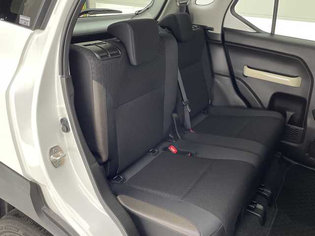 スズキ クロスビー HYBRID MZ 愛知県 2019(令1)年 5万km ピュアホワイトパール/ブラック2トーンルーフ 純正ナビ　SDカードなし/全方位カメラ/クルーズコントロール/バックカメラ/コーナーセンサー/純正アルミホイール/LEDヘッドライト/パドルシフト/ドライブレコーダー/ETC/衝突軽減システム/フルセグ/CD DVD/Bluetooth/ステアリングスイッチ/スマートキー/プッシュスタート