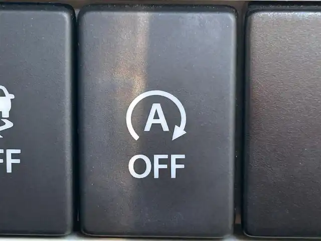 スズキ ラパン S 愛媛県 2017(平29)年 4万km コフレピンクパールメタリック/ホワイト2トーンルーフ KENWOOD7型ナビ(Bluetooth/フルセグTV)/アイドリングストップ/運転席シートヒーター/電格ミラー/シガーソケット/純正ドアバイザー/オートライト/ETC/ISOFIX/衝突被害軽減装置/純正ホイールキャップ/現状サマー(鉄)(155/65/R14)/DUNLOP ENASAVE EC204